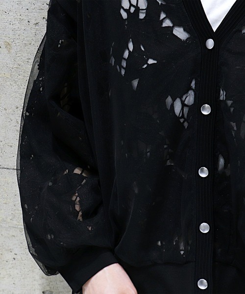 Jines(ジネス)の「レース×チュールカーディガン【WEB限定】(カーディガン/ボレロ・レディース・ホワイト/ブラック・38)」の13枚目の写真