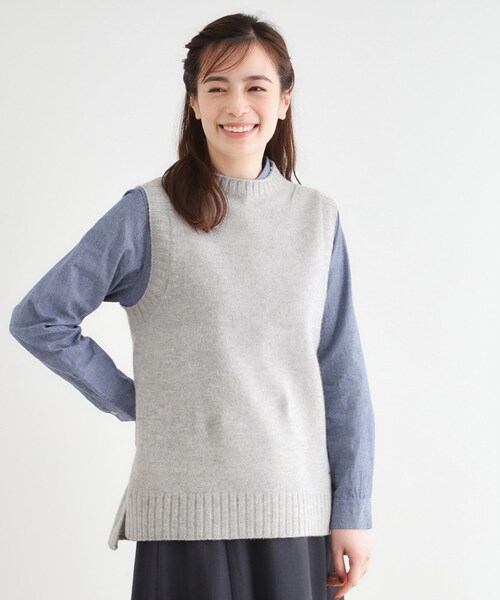 LAURA ASHLEY(ローラアシュレイ)の「【日本製/ワンマイルウエア】ソフトウール ベスト(ベスト・レディース・ブルー/グレー/アイボリー・38)」の2枚目の写真