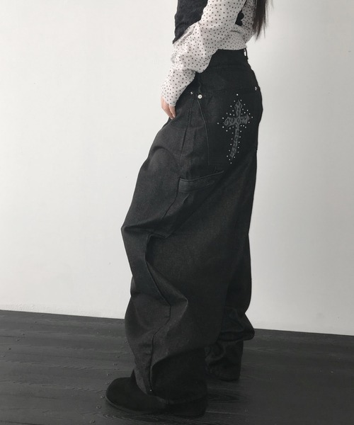 THEAIRTOWN(ジエアタウン)の「ninteen cross wide pt(デニムパンツ・レディース・ブラック・MEDIUM/SMALL)」の7枚目の写真