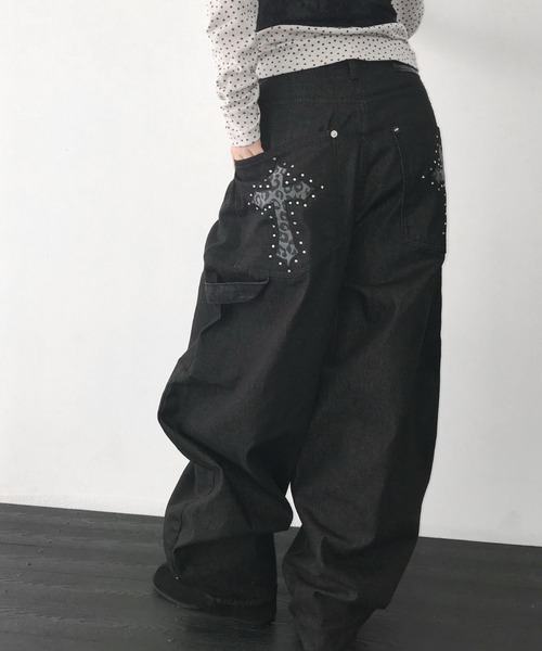 THEAIRTOWN(ジエアタウン)の「ninteen cross wide pt(デニムパンツ・レディース・ブラック・MEDIUM/SMALL)」の9枚目の写真