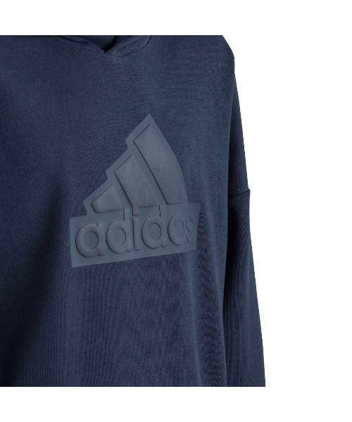 adidas(アディダス)の「アディダス adidas フューチャー アイコン ロゴ フード付きスウェット(スウェット・キッズ・オリーブ/ブラック/ネイビー・160cm/130cm/140cm/150cm)」の5枚目の写真
