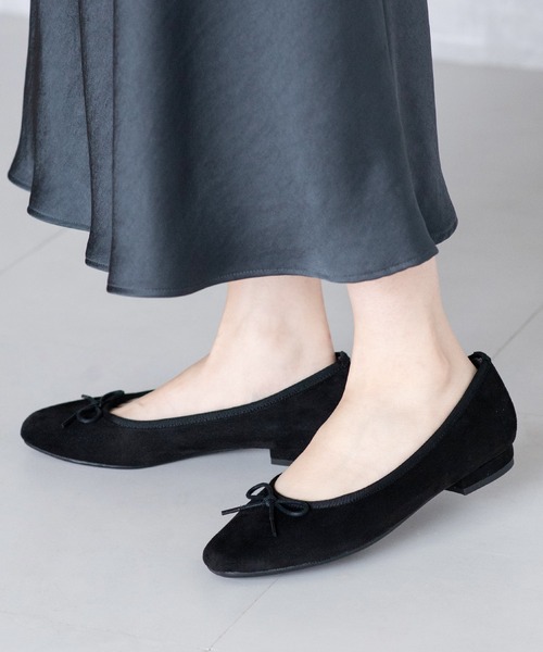 JELLY BEANS(ジェリービーンズ)の「インナーファーバレエシューズ(211-57353)JELLY BEANS(ジェリービーンズ)(バレエシューズ・レディース・ブラック系/ダークブラウン/グレイッシュベージュ・22.5/23/23.5/24/24.5)」の2枚目の写真