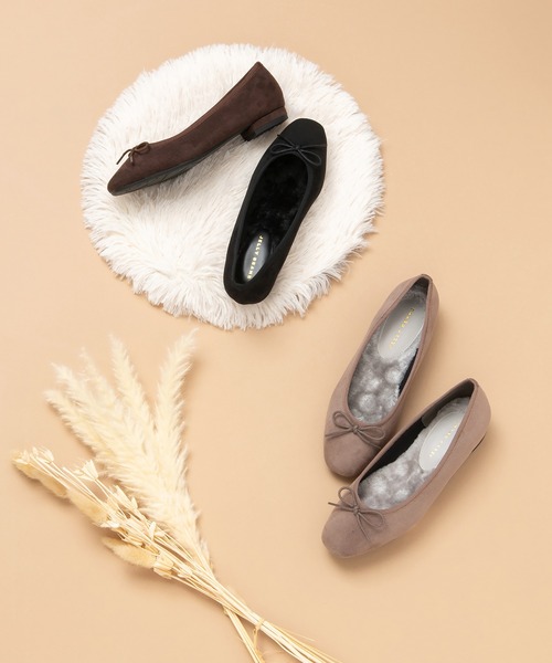 JELLY BEANS(ジェリービーンズ)の「インナーファーバレエシューズ(211-57353)JELLY BEANS(ジェリービーンズ)(バレエシューズ・レディース・ブラック系/ダークブラウン/グレイッシュベージュ・22.5/23/23.5/24/24.5)」の15枚目の写真