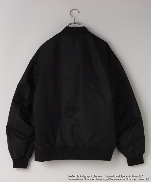 LOWRYS FARM（ローリーズファーム）の「【LFM(U)】NASAナイロンMA-1　 600182（ブルゾン・メンズ・グレー/ブラック・MEDIUM/LARGE）」の3枚目の写真