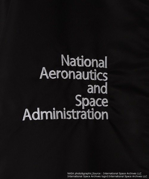 LOWRYS FARM（ローリーズファーム）の「【LFM(U)】NASAナイロンMA-1　 600182（ブルゾン・メンズ・グレー/ブラック・MEDIUM/LARGE）」の10枚目の写真