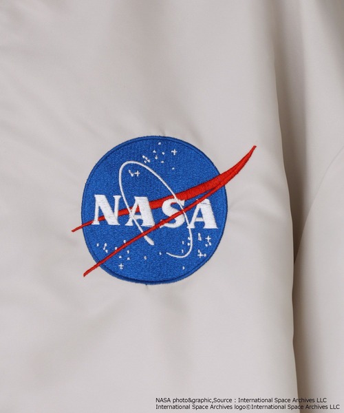 LOWRYS FARM（ローリーズファーム）の「【LFM(U)】NASAナイロンMA-1　 600182（ブルゾン・メンズ・グレー/ブラック・MEDIUM/LARGE）」の12枚目の写真