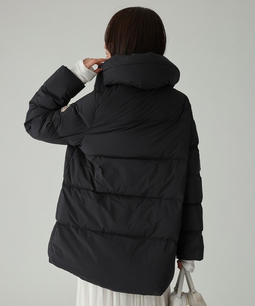 Pyrenex(ピレネックス)の「【PYRENEX】ELAURA SHIPS(ダウンジャケット/コート・レディース・ブラック/カーキ・36inch/38inch)」の6枚目の写真