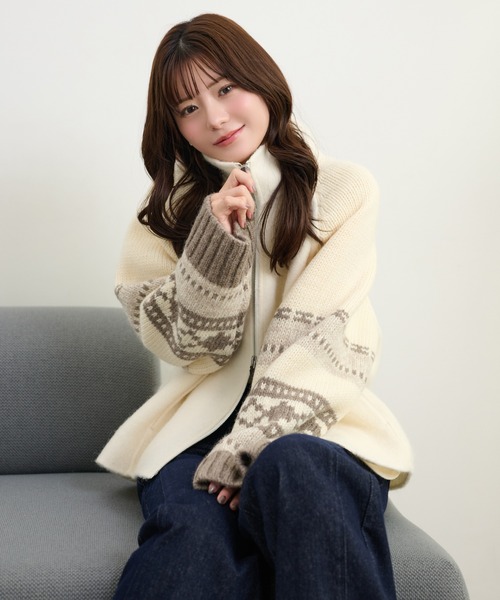LAULEN（ローレン）の「jacquard double zip knit /スタンドカラージャガード柄ダブルジップニット（ニット/セーター・レディース・アイボリー/ベージュ/ブラック・FREE）」の2枚目の写真