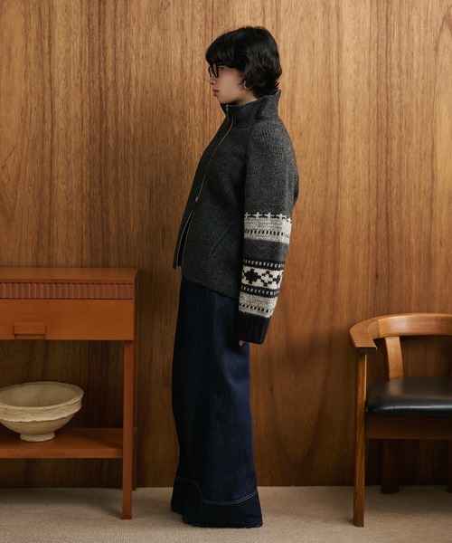 LAULEN（ローレン）の「jacquard double zip knit /スタンドカラージャガード柄ダブルジップニット（ニット/セーター・レディース・アイボリー/ベージュ/ブラック・FREE）」の18枚目の写真