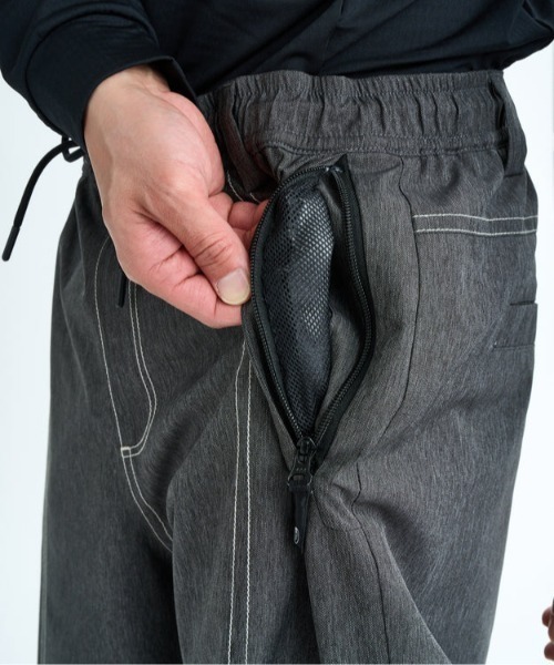 Quiksilver(クイックシルバー)の「QUIK JEAN PT/クイックシルバースキースノーボードパンツ(その他パンツ・メンズ・ブラック/レッド・LARGE/X-LARGE/MEDIUM/X-SMALL/SMALL)」の8枚目の写真