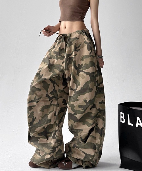 Ressaca（レサーカ）の「ワイドシルエットカモフラージュ柄パンツ（その他パンツ・レディース・カモフラージュ/グレー系カモフラージュ・M/L）」の4枚目の写真
