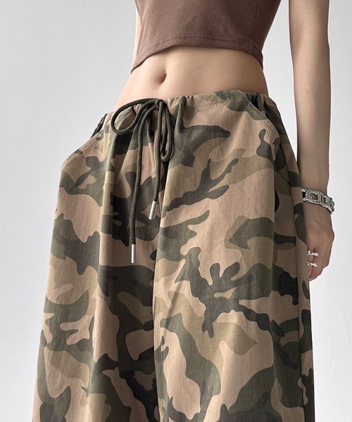 Ressaca（レサーカ）の「ワイドシルエットカモフラージュ柄パンツ（その他パンツ・レディース・カモフラージュ/グレー系カモフラージュ・M/L）」の7枚目の写真