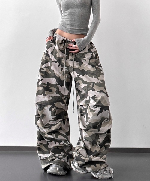 Ressaca（レサーカ）の「ワイドシルエットカモフラージュ柄パンツ（その他パンツ・レディース・カモフラージュ/グレー系カモフラージュ・M/L）」の13枚目の写真