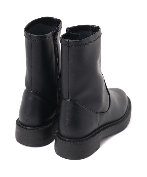 artemis by DIANA（アルテミスバイダイアナ）の「【軽量】厚底 ストレッチショートブーツ（ブーツ・レディース・ブラック/ブラック系その他・22.5cm/23.0cm/23.5cm/24.0cm/24.5cm/25.0cm/22.0cm）」の15枚目の写真