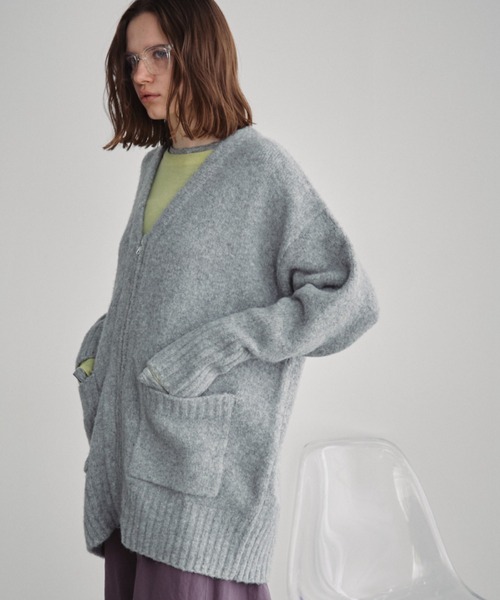 Auntie Rosa Holiday(アンティローザホリデー)の「Vネックジップカーディガン(カーディガン/ボレロ・レディース・グレー/ピンク/ブラック・FREE)」の16枚目の写真