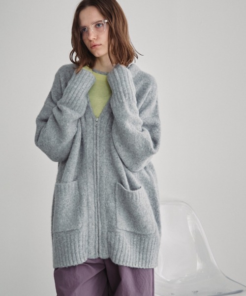 Auntie Rosa Holiday(アンティローザホリデー)の「Vネックジップカーディガン(カーディガン/ボレロ・レディース・グレー/ピンク/ブラック・FREE)」の15枚目の写真