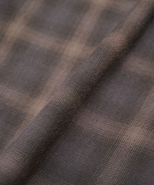 markaware(マーカウェア)の「【markaware/marka】スーパー140'sウールビエラワッシャータンブラー / レギュラーカラーシャツ(シャツ/ブラウス・メンズ・パープル/グレー・1/2)」の16枚目の写真