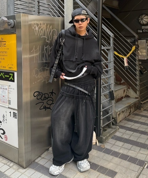 【DIG YOUR OWN GRAVE】DOUBLE FADE HOODIE / 【ディグユアオウングレイブ】レイヤードフェードプルオーバーパーカー