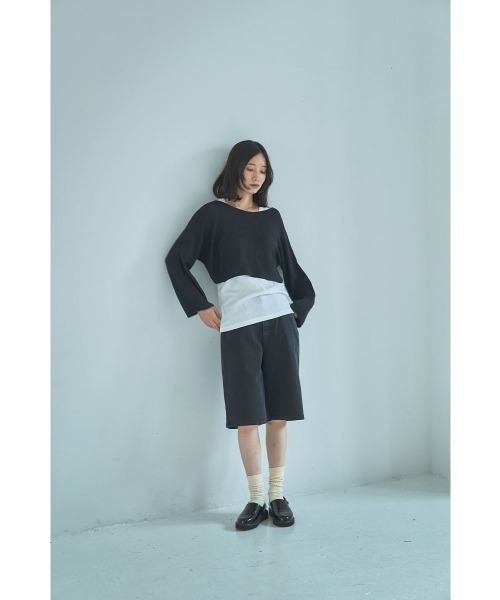 marjour（マージュール）の「DENIM BERMUDA SHORTS（デニムパンツ・レディース・ブラック・M）」の2枚目の写真