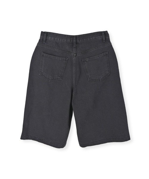 marjour（マージュール）の「DENIM BERMUDA SHORTS（デニムパンツ・レディース・ブラック・M）」の14枚目の写真