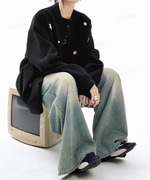 Dalfwin（ダールフィン）の「韓国ファッション ランダムボタンデザインニットカーディガン（カーディガン/ボレロ・レディース・ブラック/グレー・FREE）」の12枚目の写真