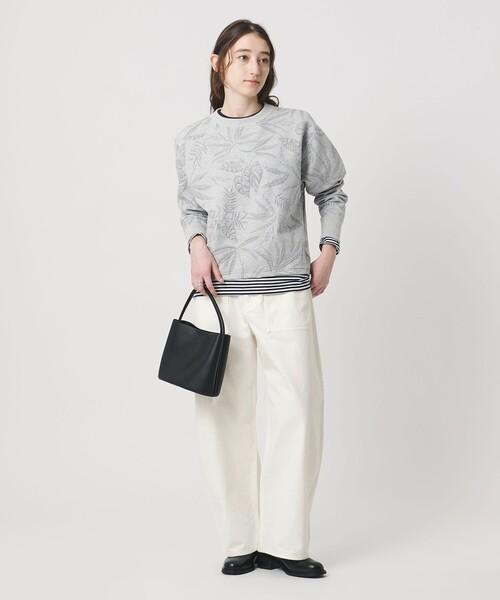 UNITED ARROWS（ユナイテッドアローズ）の「フラップポケット デニムパンツ（デニムパンツ・レディース・ネイビー/ホワイト・36/38）」の5枚目の写真