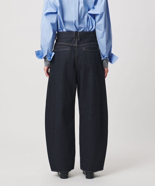 UNITED ARROWS（ユナイテッドアローズ）の「フラップポケット デニムパンツ（デニムパンツ・レディース・ネイビー/ホワイト・36/38）」の10枚目の写真