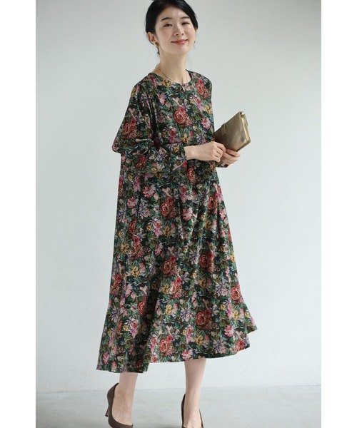 cawaii(カワイイ)の「ヴィンテージ風花柄プリントのコットンコーデュロイミディアムワンピース(ワンピース・レディース・マルチ・FREE)」の11枚目の写真