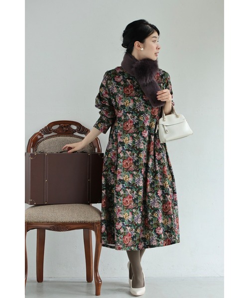 cawaii(カワイイ)の「ヴィンテージ風花柄プリントのコットンコーデュロイミディアムワンピース(ワンピース・レディース・マルチ・FREE)」の14枚目の写真