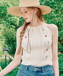 RONRON（ロンロン）の「RASPBERRY HALTER NECK KNIT IVORY（ニット/セーター）」