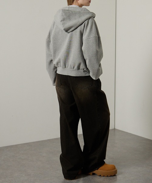 Alfred Alex(アルフレッドアレックス)の「【Alfred Alex】スタッズショートダブルジップパーカー(パーカー・レディース・杢グレー/ブラウン/スミクロ・L/M)」の9枚目の写真