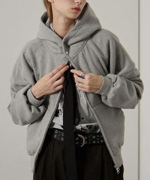 Alfred Alex(アルフレッドアレックス)の「【Alfred Alex】スタッズショートダブルジップパーカー(パーカー・レディース・杢グレー/ブラウン/スミクロ・L/M)」の11枚目の写真