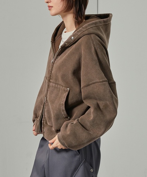 Alfred Alex(アルフレッドアレックス)の「【Alfred Alex】スタッズショートダブルジップパーカー(パーカー・レディース・杢グレー/ブラウン/スミクロ・L/M)」の20枚目の写真