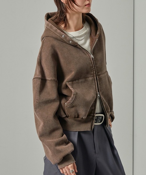 Alfred Alex(アルフレッドアレックス)の「【Alfred Alex】スタッズショートダブルジップパーカー(パーカー・レディース・杢グレー/ブラウン/スミクロ・L/M)」の21枚目の写真