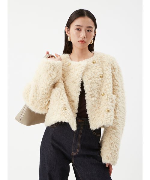Mila Owen（ミラオーウェン）の「金釦フェイクファー短丈ジャケット