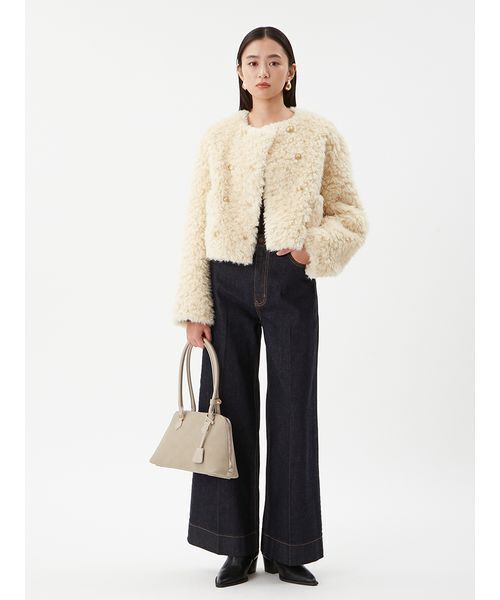Mila Owen（ミラオーウェン）の「金釦フェイクファー短丈ジャケット