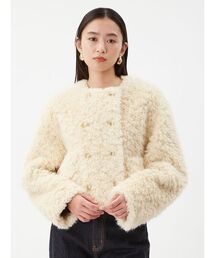 Mila Owen（ミラオーウェン）の「金釦フェイクファー短丈ジャケット（ノーカラージャケット・レディース）」