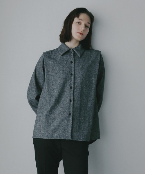 MANOF(マノフ)の「MELTON WIDE COLLAR SHIRTS(シャツ/ブラウス・レディース・ベージュ/チャコールグレー・F)」の17枚目の写真