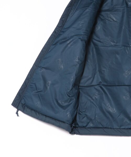 L.L.Bean（エルエルビーン）の「マウンテン・クラシック・ダウン・ベスト 米国フィット・レギュラー（ダウンベスト・メンズ・ブラック/ネイビー・LARGE/MEDIUM/SMALL）」の8枚目の写真