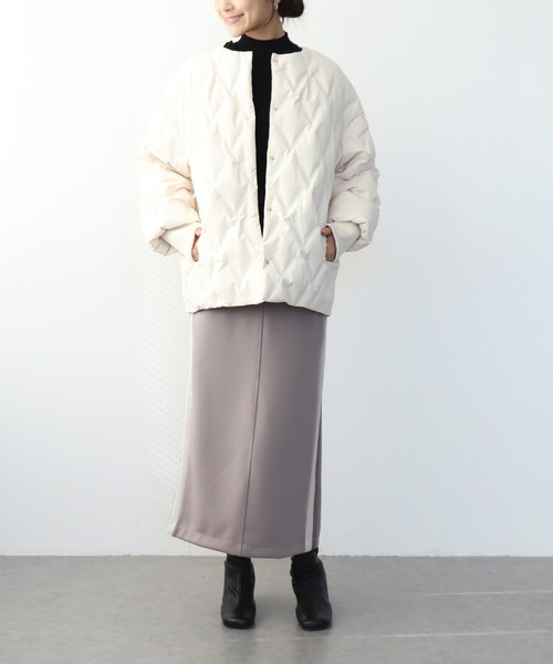 Jines（ジネス）の「ステッチレスノーカラーダウンジャケット（ダウンジャケット/コート・レディース・ブラック/アイボリー・38）」の13枚目の写真