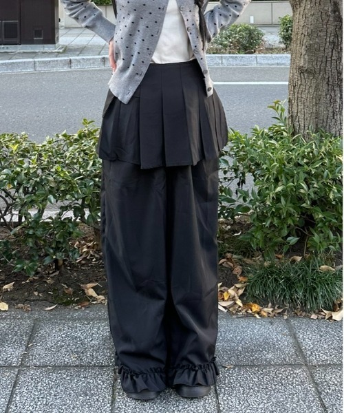 Vini(ヴィニ)の「レイヤードワイドパンツ(その他パンツ・レディース・グレー/ブラック・FREE)」の1枚目の写真