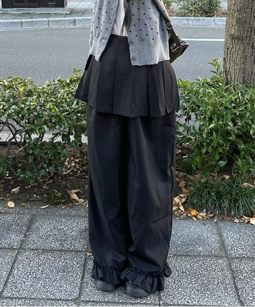 Vini(ヴィニ)の「レイヤードワイドパンツ(その他パンツ・レディース・グレー/ブラック・FREE)」の3枚目の写真