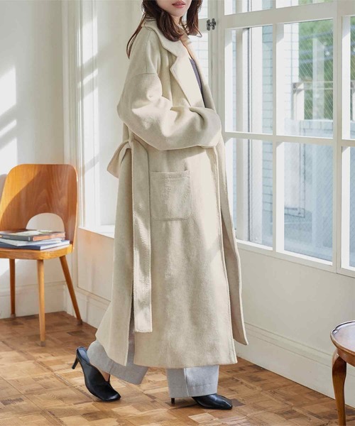 KOBE LETTUCE(コウベレタス)の「ウエストリボンデザインロングガウンコート(チェスターコート・レディース・アイボリー系/ブラック・M)」の18枚目の写真