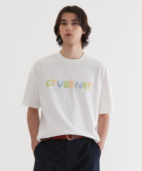 COVERNAT(カバーナット)の「ドゥードル ロゴ グラフィック T シャツ White(Tシャツ/カットソー・レディース・その他・SMALL/MEDIUM/LARGE/X-LARGE/XX-LARGE/X-SMALL)」の1枚目の写真