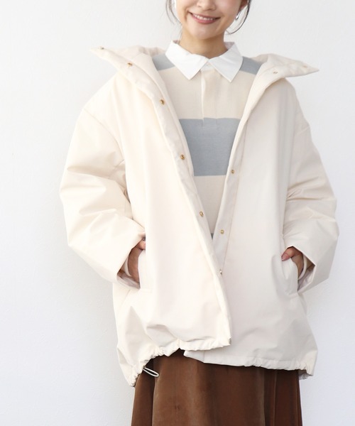 Jines(ジネス)の「ステッチレス ライナー付きダウンジャケット(ダウンジャケット/コート・レディース・アイボリー/ブラック・38)」の8枚目の写真