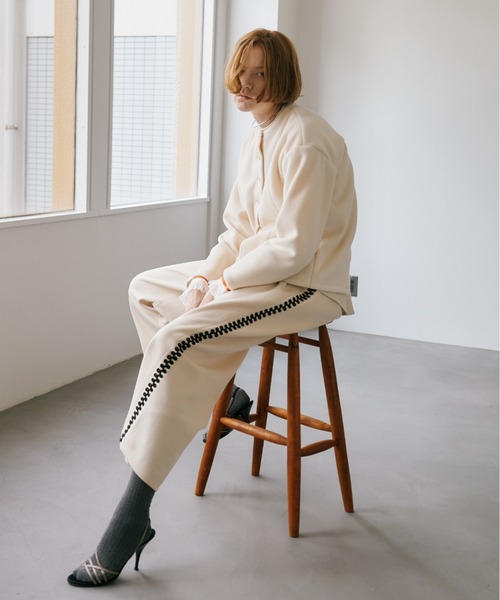 Muel Chic(ミュエルシック)の「Perth pants パースパンツ(その他パンツ・レディース・オフホワイト/ネイビー/ブラウン・MEDIUM/SMALL)」の14枚目の写真