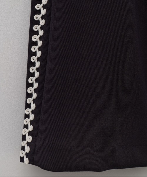Muel Chic(ミュエルシック)の「Perth pants パースパンツ(その他パンツ・レディース・オフホワイト/ネイビー/ブラウン・MEDIUM/SMALL)」の9枚目の写真