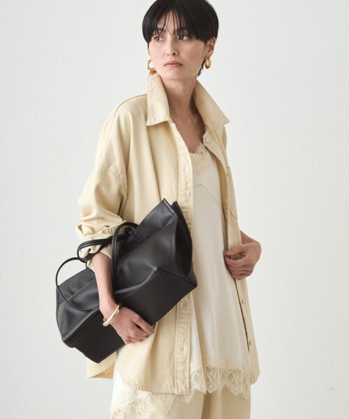 LOUNGEDRESS（ラウンジドレス）の「スウィッチカラーデニムシャツ（シャツ/ブラウス・レディース・イエロー・FREE）」の10枚目の写真