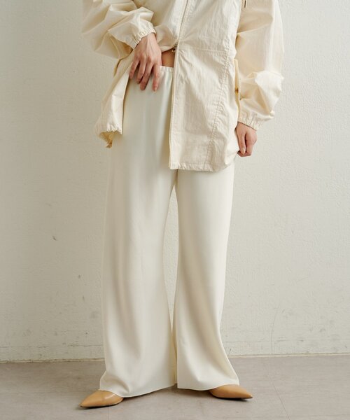 Omekashi（オメカシ）の「サテンバイアスイージーパンツ（その他パンツ・レディース・オフホワイト/ピンク/ブラック・38/36）」の9枚目の写真