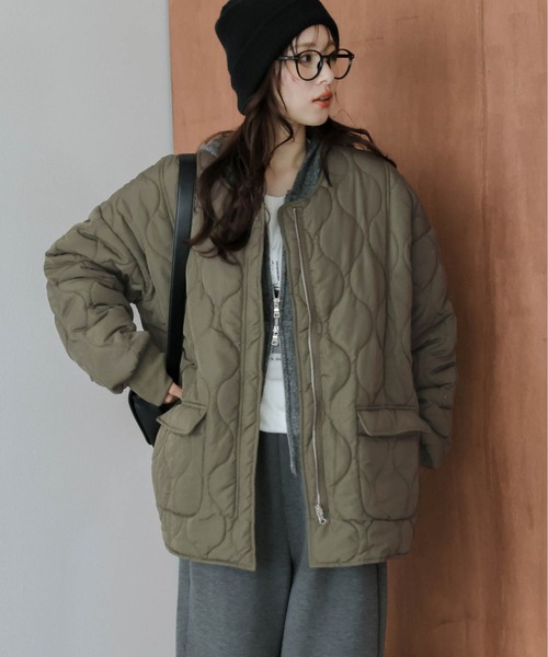 La-gemme（ラジェム）の「リバーシブル キルティング ノーカラージャケット（その他アウター・レディース・カーキ/ブラウン/キナリ/ブラック・フリー）」の4枚目の写真